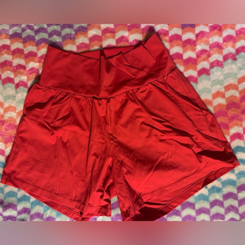 HALARA Women's Vibrant Red High-Waisted Shorts